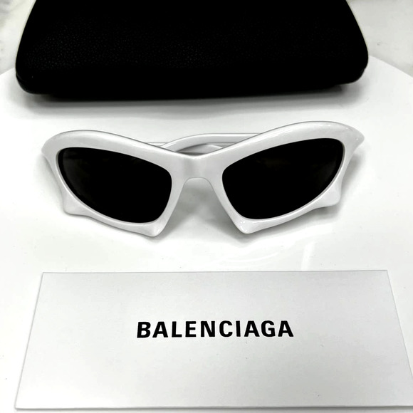 NEW Balenciaga BB0229S Bat Sunglasses in White - Picture 1 of 8